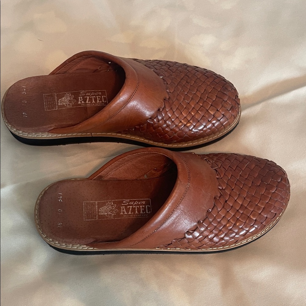 Men's Brown Woven Slip-On Loafers